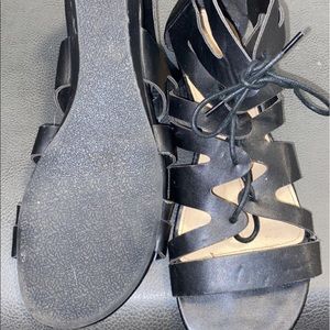 Women’s lace up sandal